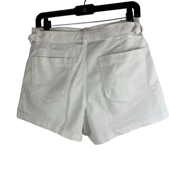 GAP White 4” high rise belted jean shorts - Picture 2 of 7